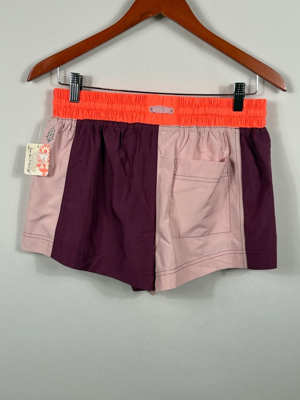 FP Movement Invigorate Colorblock Shorts Neon Coral, Blush & Plum. Size M. NWT - Picture 5 of 8